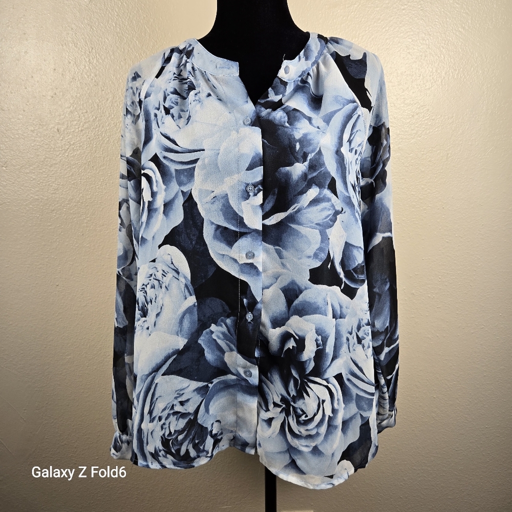Calvin Klein Blue Floral Print Blouse Long Sleeve‎ Button Front Women’s Top